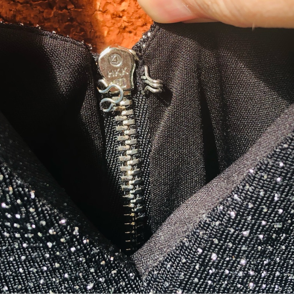 Forever 21 BodyCon Sparkly Dress Black with Silver Tread Lined Stretchy β#056 - Picture 12 of 13